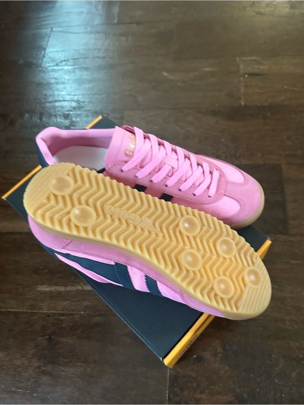Gola Tornado Sneakers Pink size 8 Brand New - Picture 10 of 12